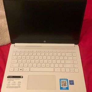 Go laptop sill in good condition need this off my hands anyone interested